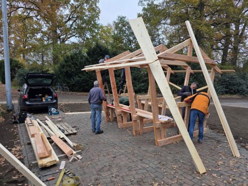 20251107-Dorfplatz-ImWildgarten