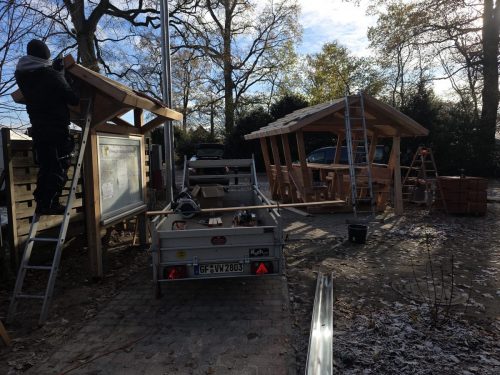 2025-11-22 Dacheindeckung Dorfplatz